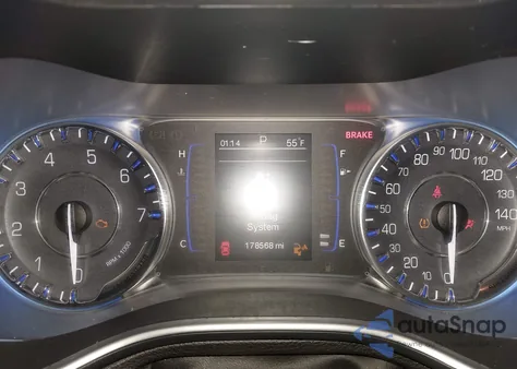 2015 Chrysler 200 Limited z USA, uszkodzony, nr VIN 1C3CCCAB8FN713377